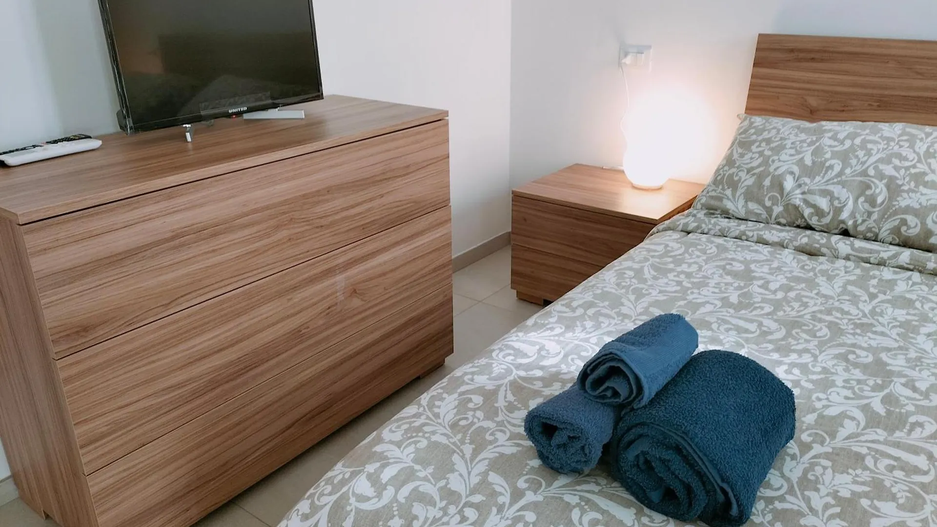 Appartamento Facentro - Pratico Flat In Centro Storico Faenza Italia
