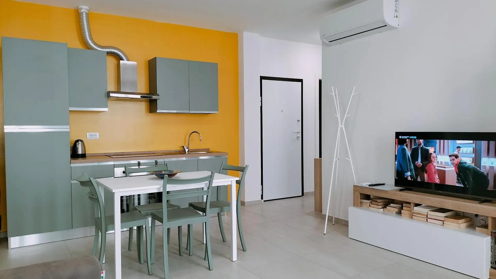 Appartamento Facentro - Pratico Flat In Centro Storico Faenza